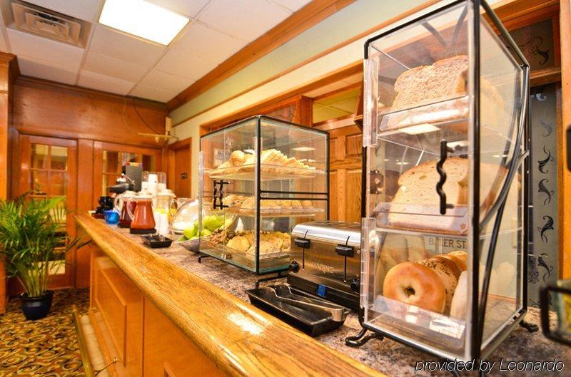 Fairfield Inn & Suites By Marriott Milwaukee Downtown Restaurante foto