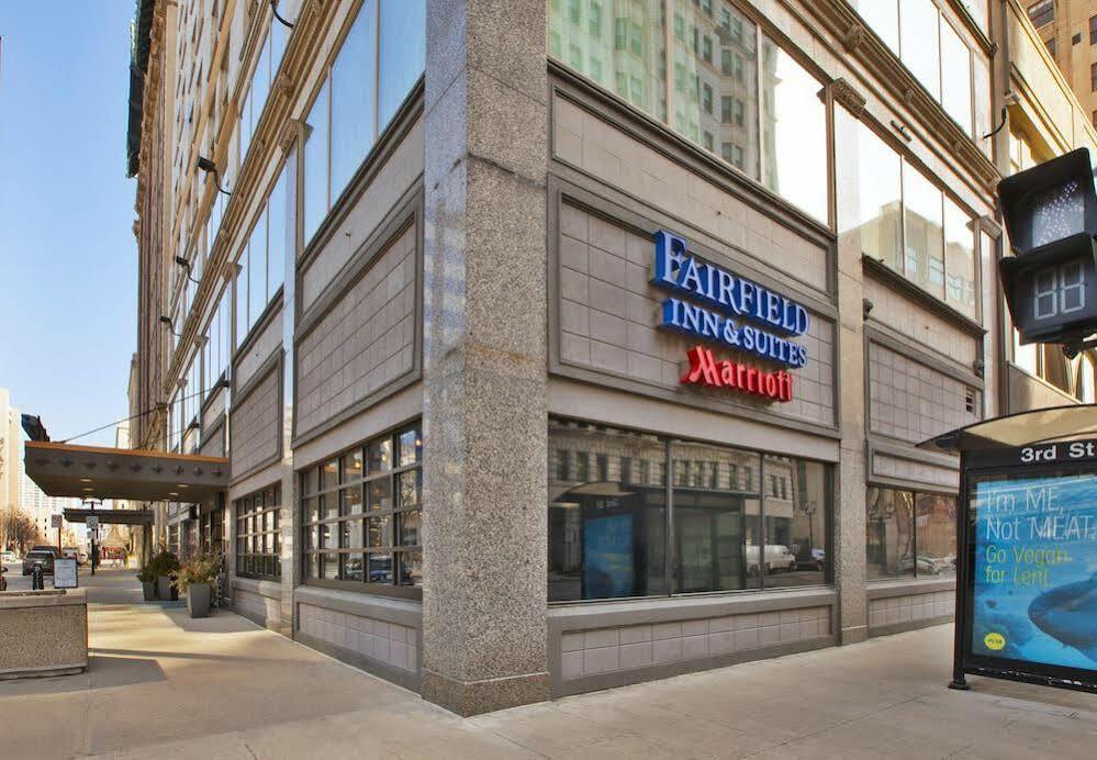 Fairfield Inn & Suites By Marriott Milwaukee Downtown Exterior foto